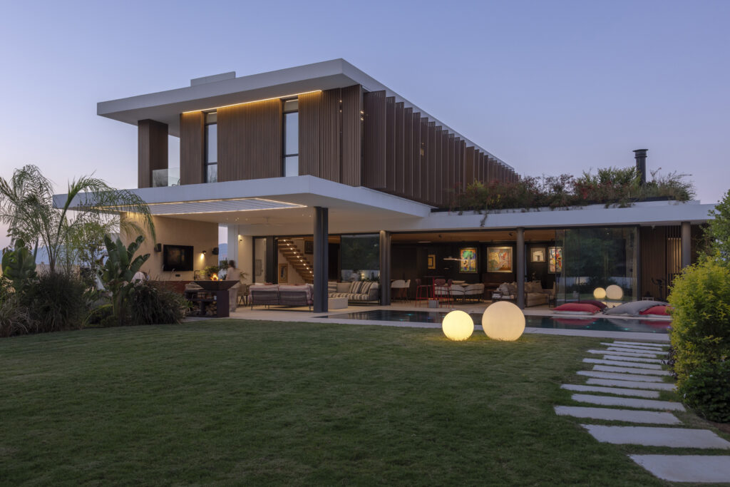 LLA Architectural Lighting Cyprus Linealight Lighting design study Technical 3D Visualization and rendering Project management Smart Lighting