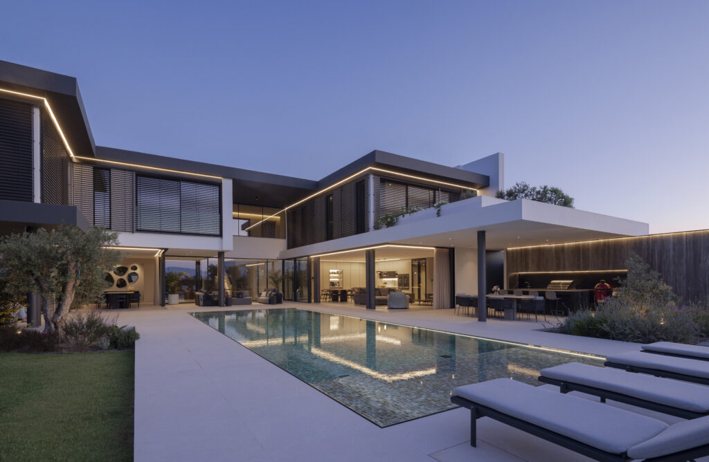 LLA Architectural Lighting Cyprus Linealight Lighting design study Technical 3D Visualization and rendering Project management Smart Lighting